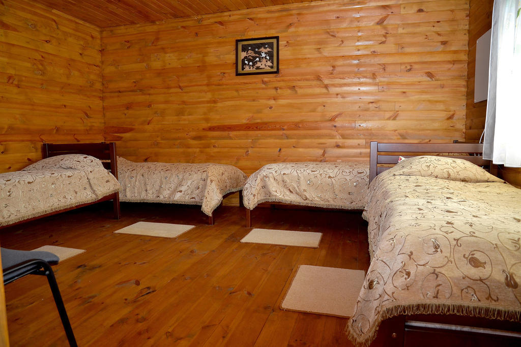 Slavutich Hotel Nova Kakhovka Room photo